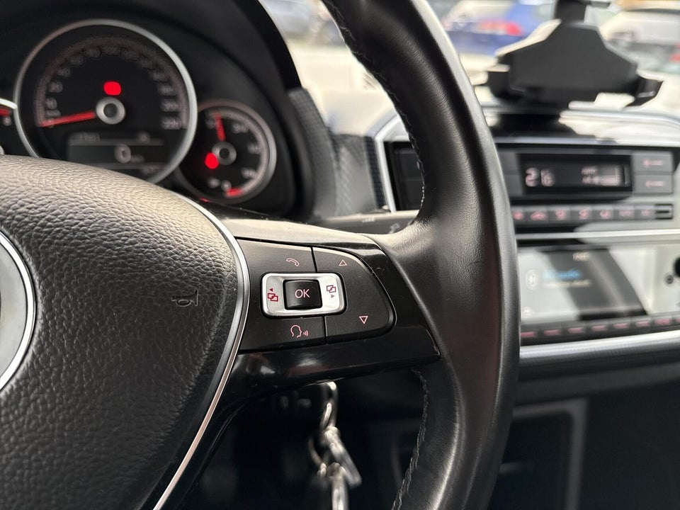 VW Up! 1,0 MPi 60 Move Up! BMT 5d