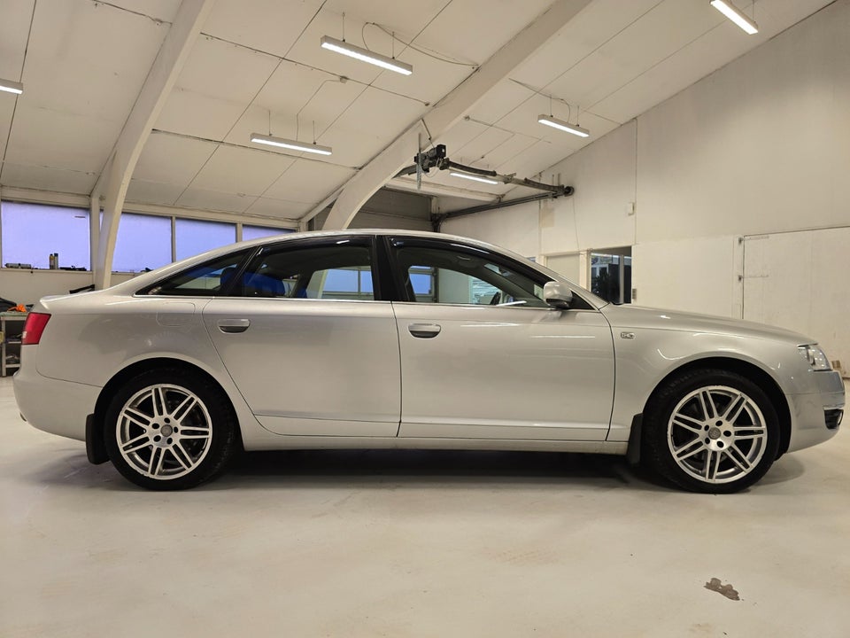 Audi A6 2,4 V6 Multitr. 4d