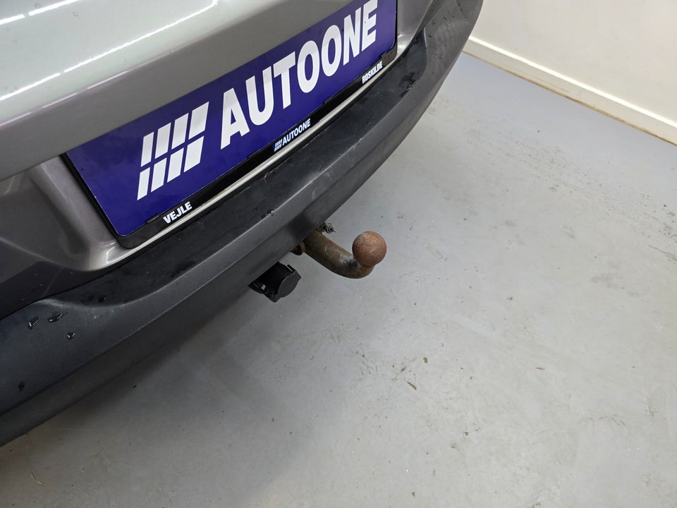 VW Tiguan 2,0 TDi 140 Sport & Style 4Motion 5d