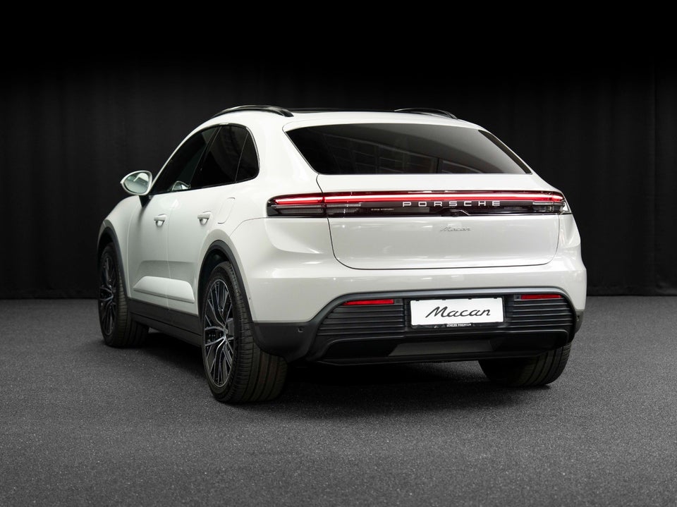 Porsche Macan 5d