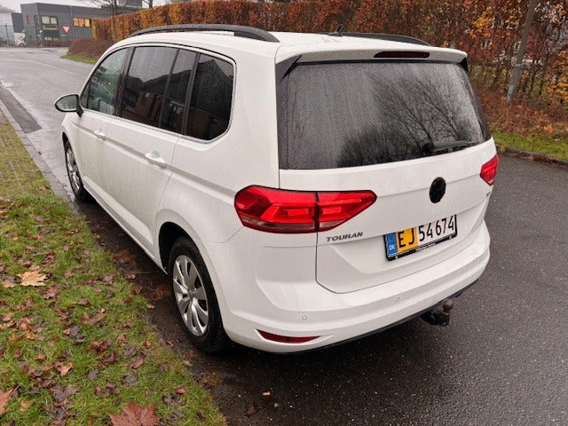 VW Touran 1,6 TDi 115 Comfortline DSG Van 5d