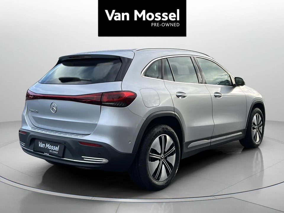 Mercedes EQA250+ Electric Art 5d