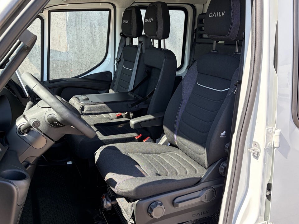 Iveco Daily 3,0 35S18 4100mm Db.Kab AG8
