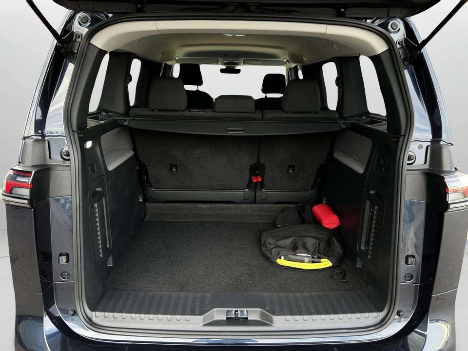 VW ID.Buzz 77 Pro SWB 5d