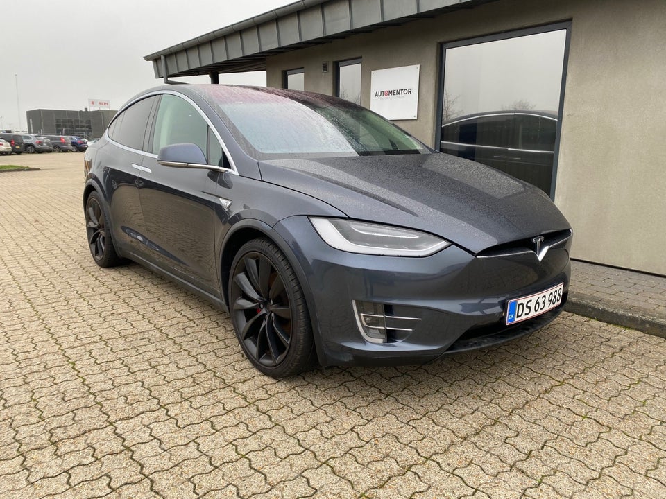 Tesla Model X 90D 5d