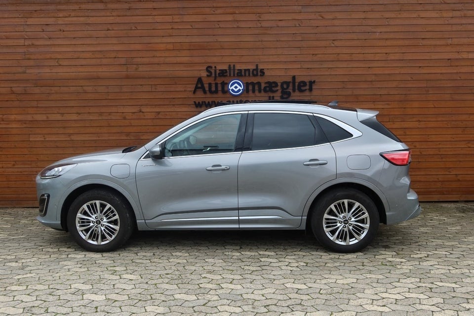 Ford Kuga 2,5 PHEV Vignale CVT 5d