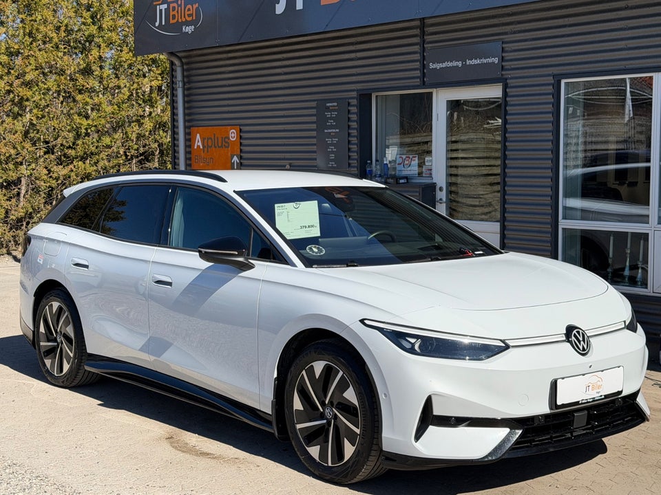 VW ID.7 77 Pro Tourer 5d