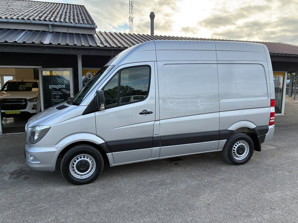 Mercedes Sprinter 319 3,0 CDi R1 Kassevogn aut. 5d