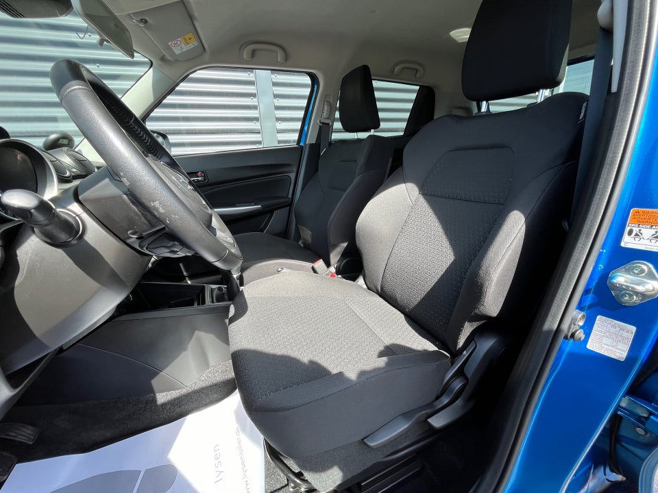 Suzuki Swift 1,2 mHybrid Style 5d