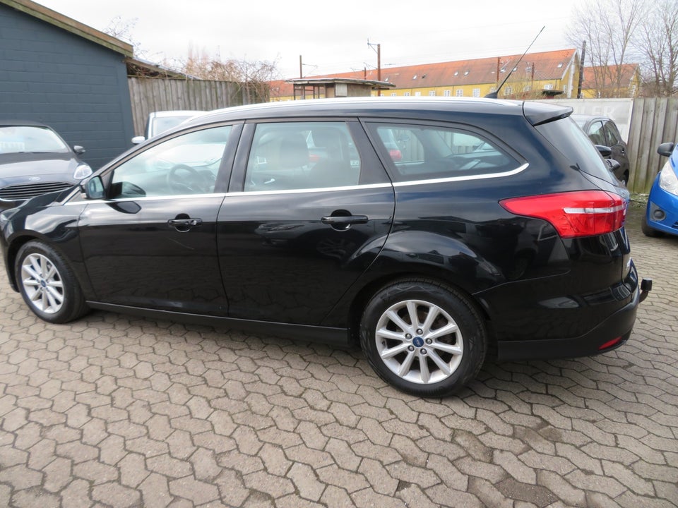 Ford Focus 1,0 SCTi 125 Titanium stc. 5d
