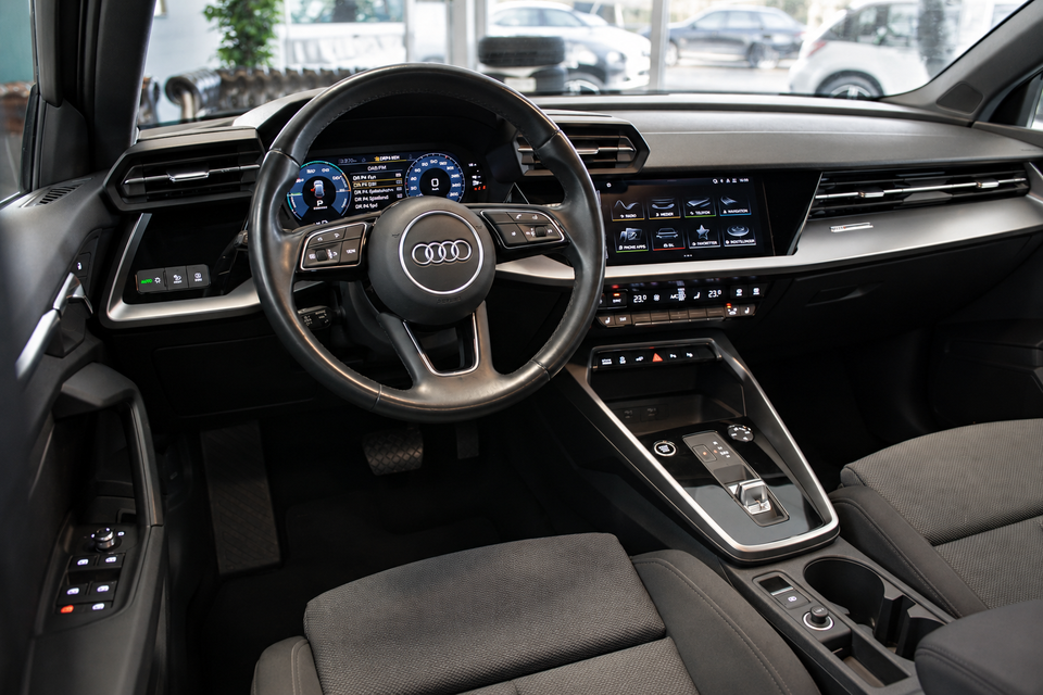 Audi A3 40 TFSi e Sportback S-tr. 5d