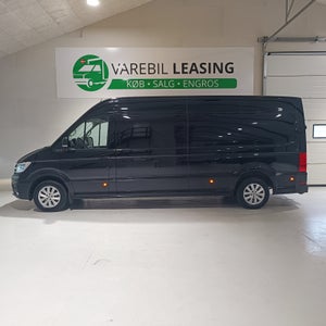 VW Crafter 35, modelår 2021, 146,000 km