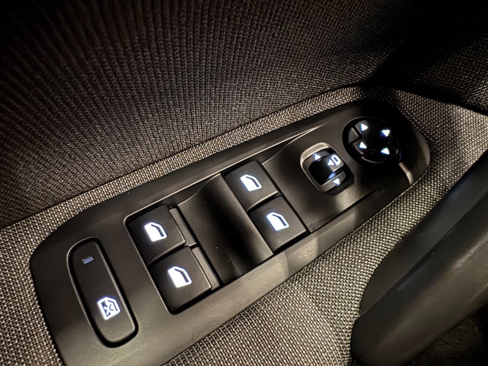 Peugeot 308 1,2 PureTech 130 Selection Sky SW 5d