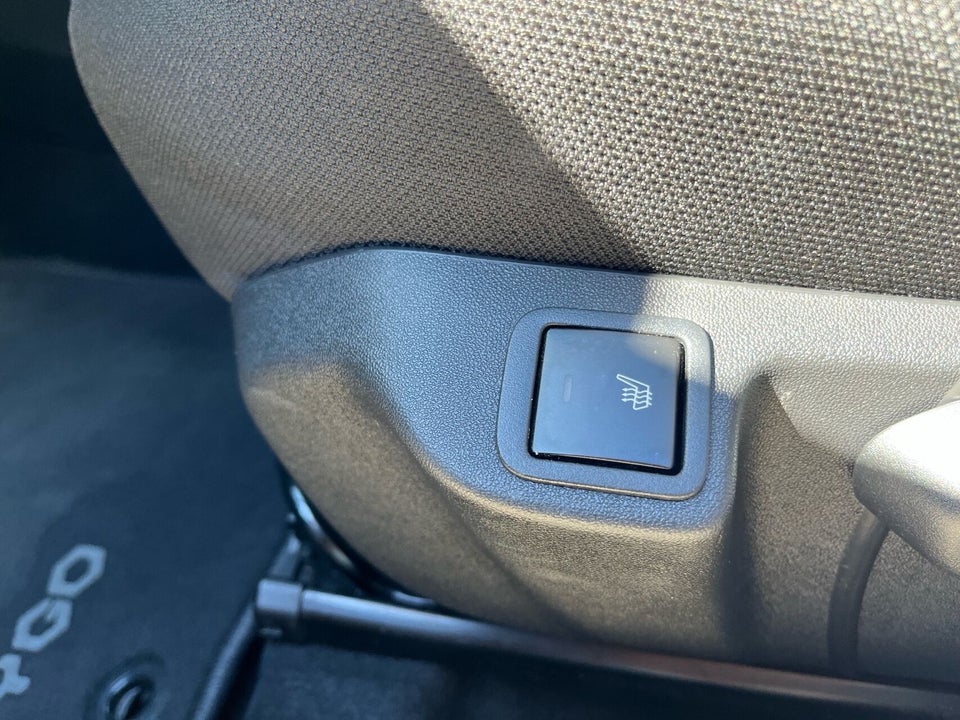 Toyota Aygo 1,0 VVT-i x-clusiv x-shift 5d