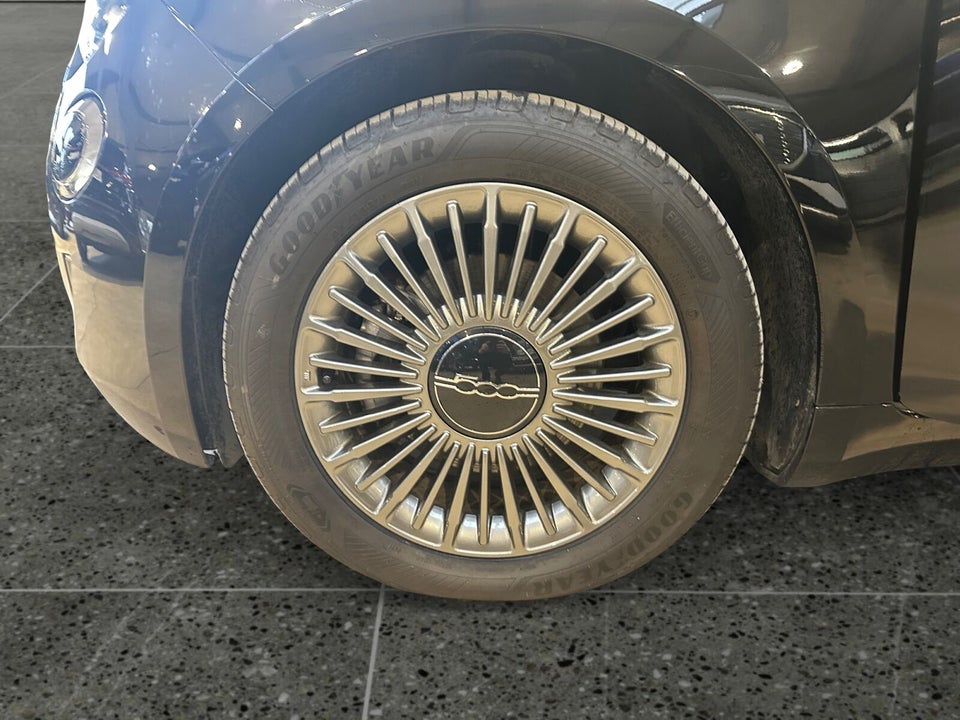 Fiat 500e 42 Icon Cabrio 2d