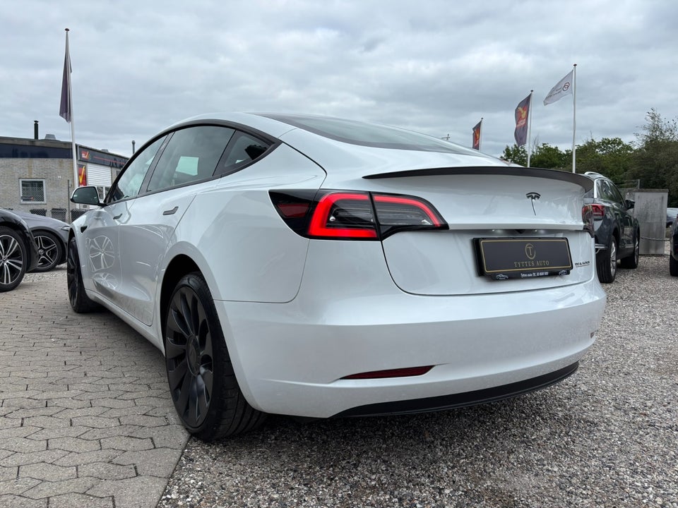 Tesla Model 3 Performance AWD 4d