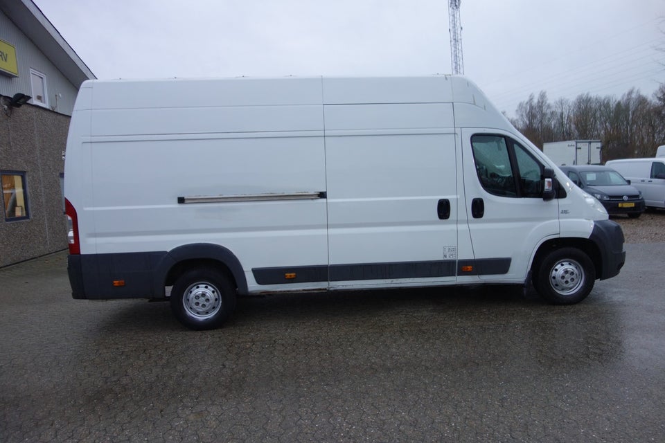 Fiat Ducato 35 2,3 MJT 130 Kassevogn L4H3