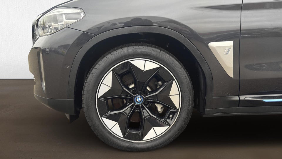 BMW iX3 Charged Plus 5d