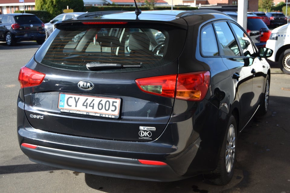 Kia Ceed 1,0 T-GDi Style SW 5d