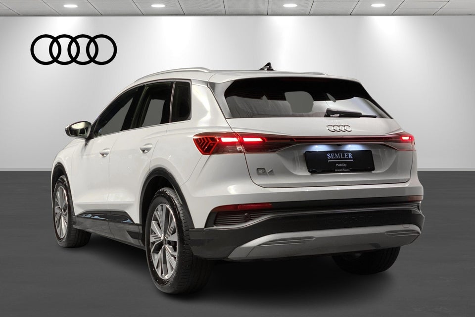 Audi Q4 e-tron 45 Progress 5d