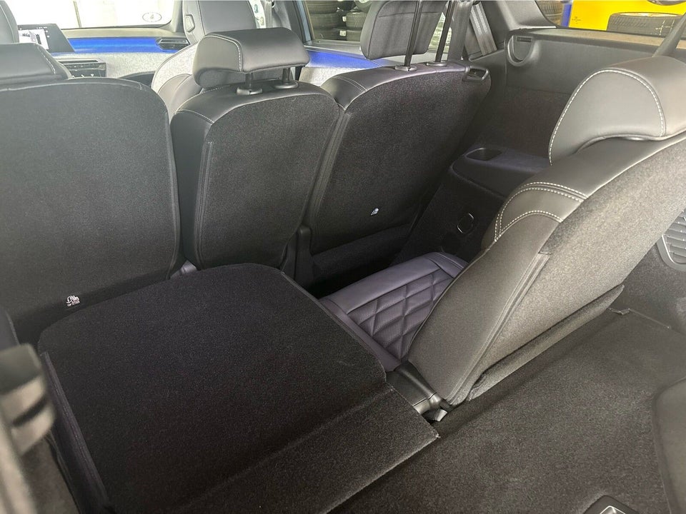 Peugeot e-5008 77 GT Pack 7prs 5d