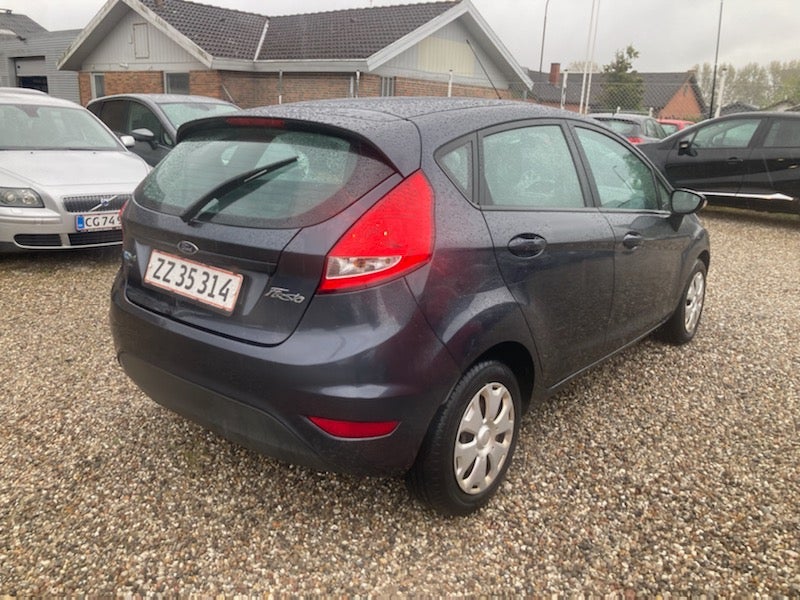 Ford Fiesta 1,6 TDCi 90 ECO 5d