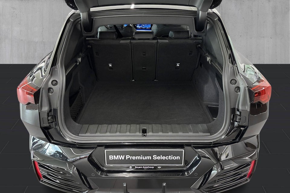 BMW iX2 eDrive20 M-Sport 5d