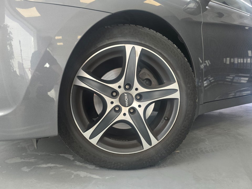 Hyundai i40 1,7 CRDi 115 Style 4d
