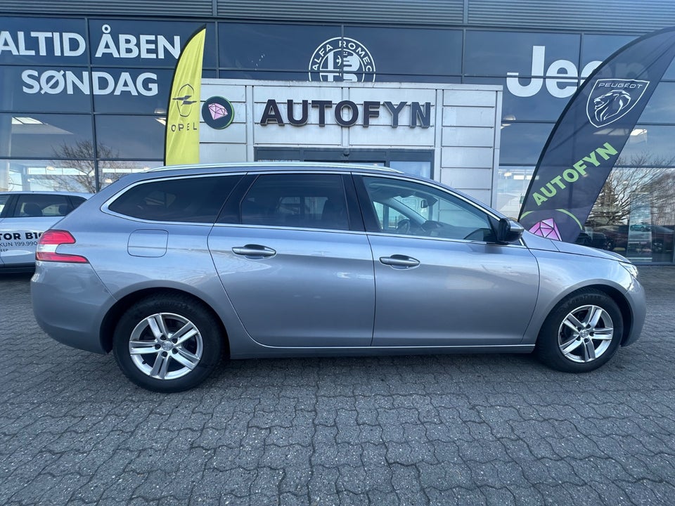Peugeot 308 1,6 BlueHDi 120 Allure Sky SW 5d