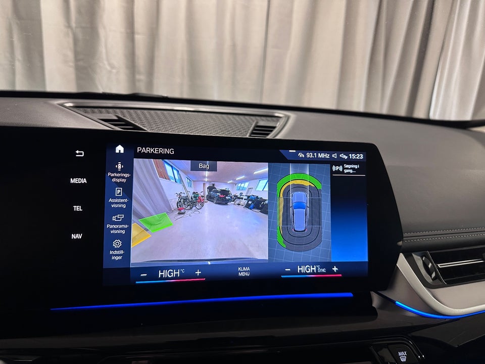 BMW iX1 xDrive30 X-Line 5d