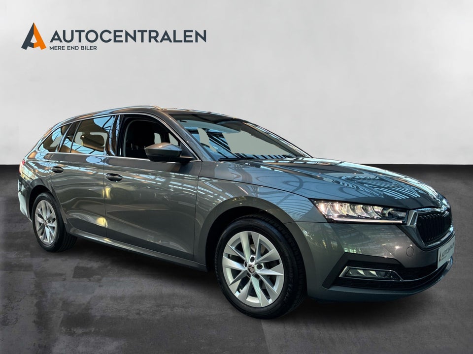 Skoda Octavia 2,0 TDi 150 Style Combi DSG 5d