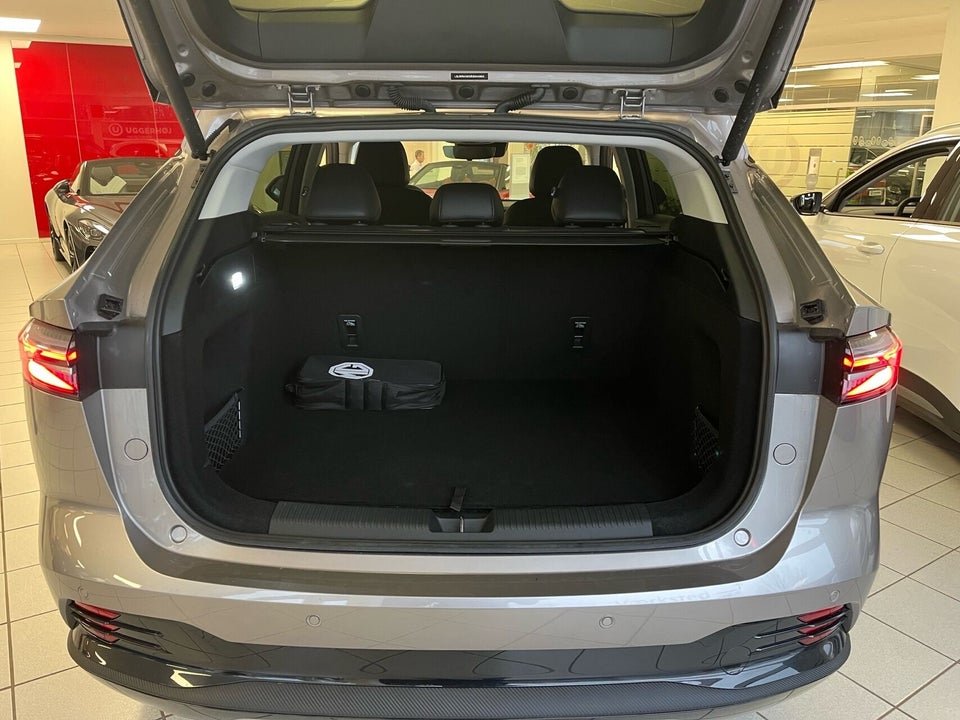 MG HS 1,5 PHEV Luxury 5d