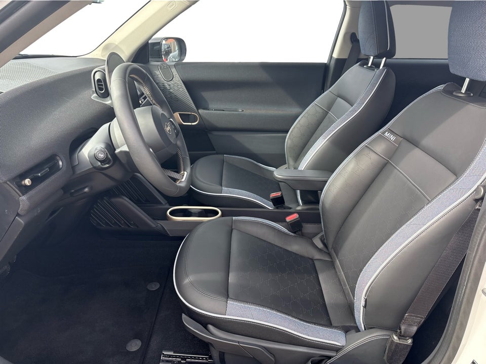 MINI Cooper E Favoured Trim M 3d