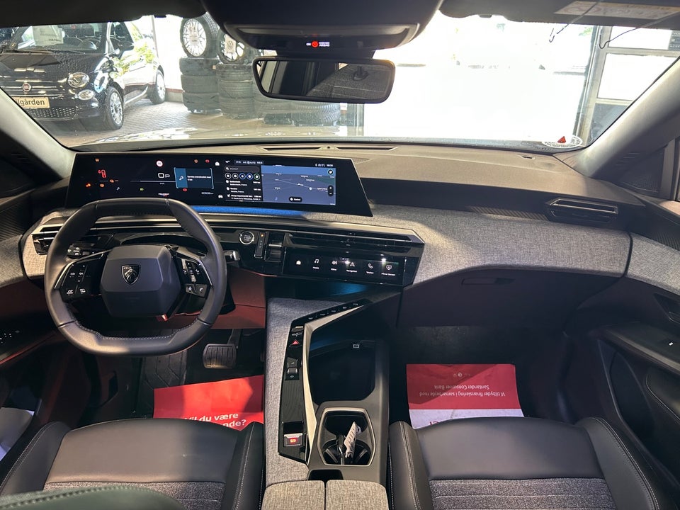 Peugeot e-3008 77 Allure 5d