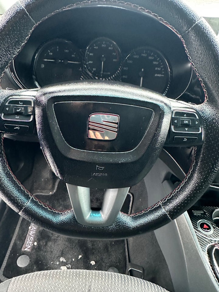 Seat Leon 1,4 TSi 125 Reference 5d