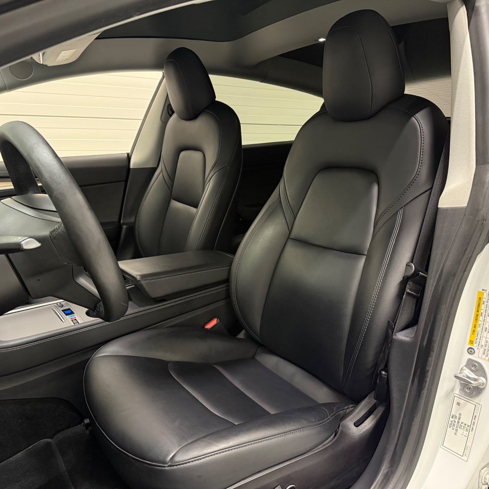 Tesla Model 3 Performance AWD 4d
