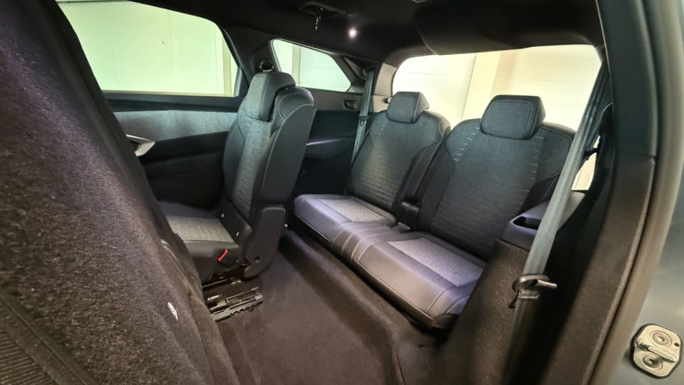 Peugeot e-5008 77 Allure 7prs 5d