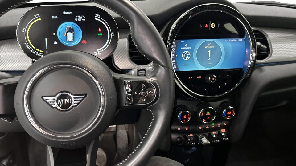 MINI Cooper SE Collection 3d