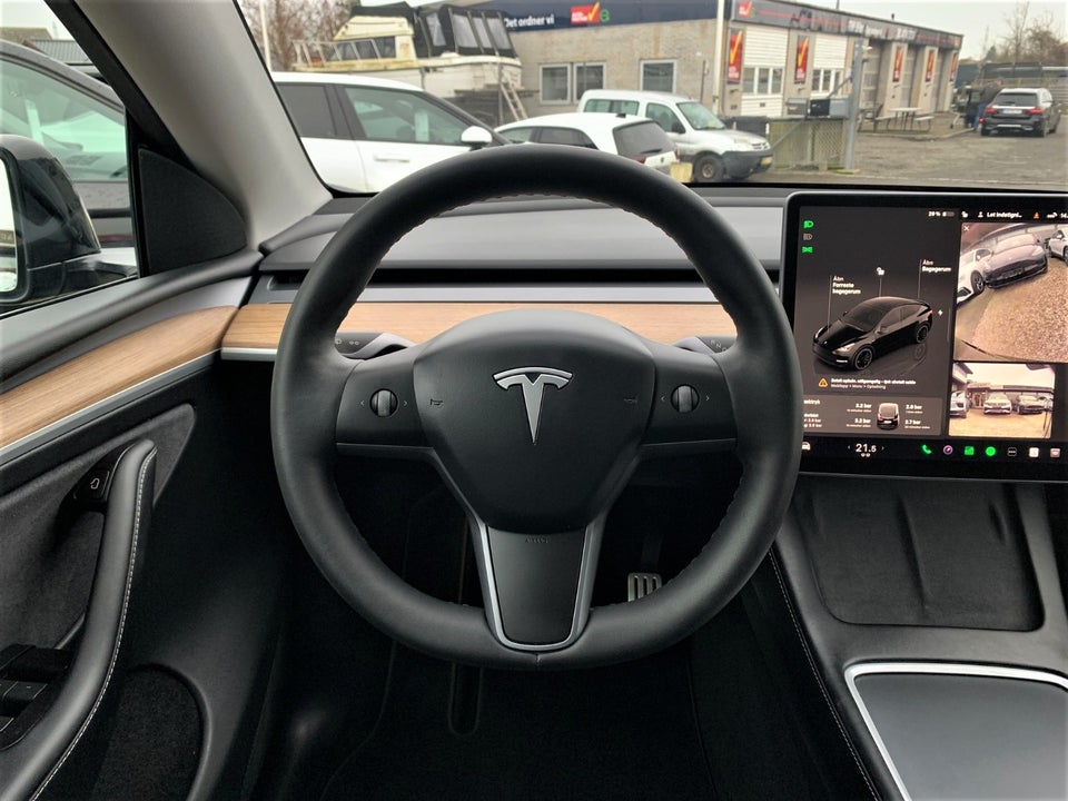 Tesla Model Y Performance AWD 5d