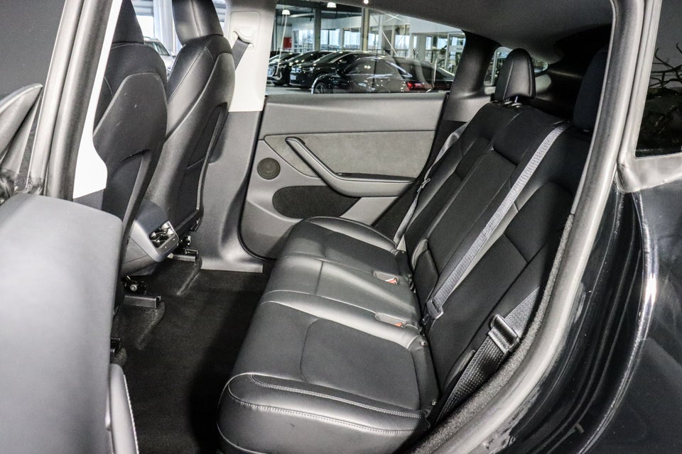 Tesla Model Y Performance AWD 5d