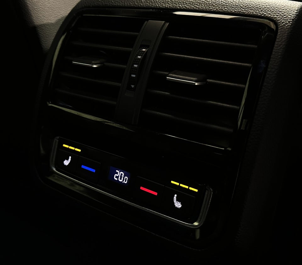 VW Arteon 2,0 TDi 150 R-line DSG BMT 4d