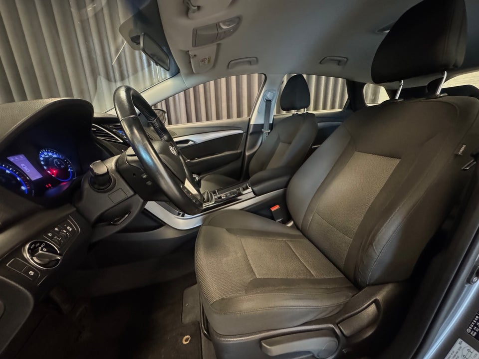Hyundai i40 1,6 GDi Life CW 5d