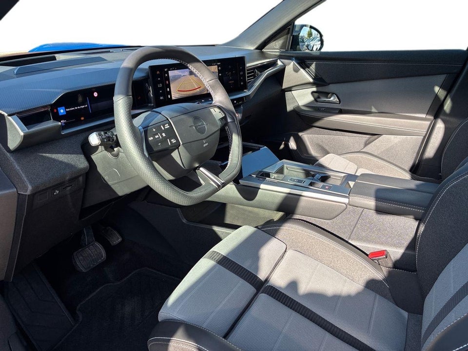 Opel Grandland-e 73 GS Sky 5d