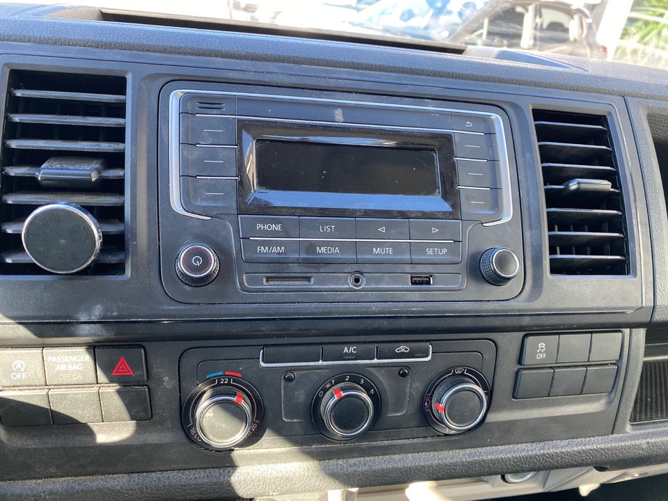 VW Transporter 2,0 TDi 102 Ladvogn lang 2d