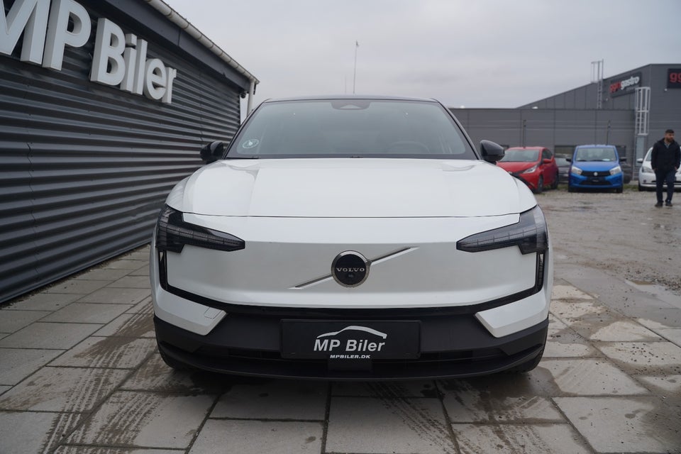 Volvo EX30 Extended Range Ultra 5d