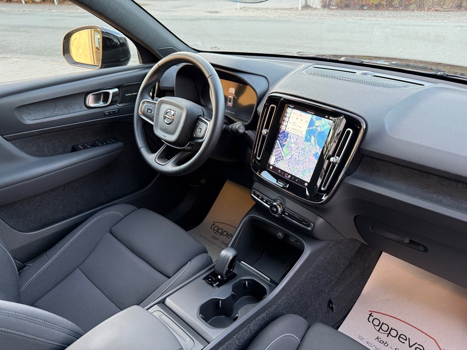 Volvo EX40 Extended Range Black Edition 5d