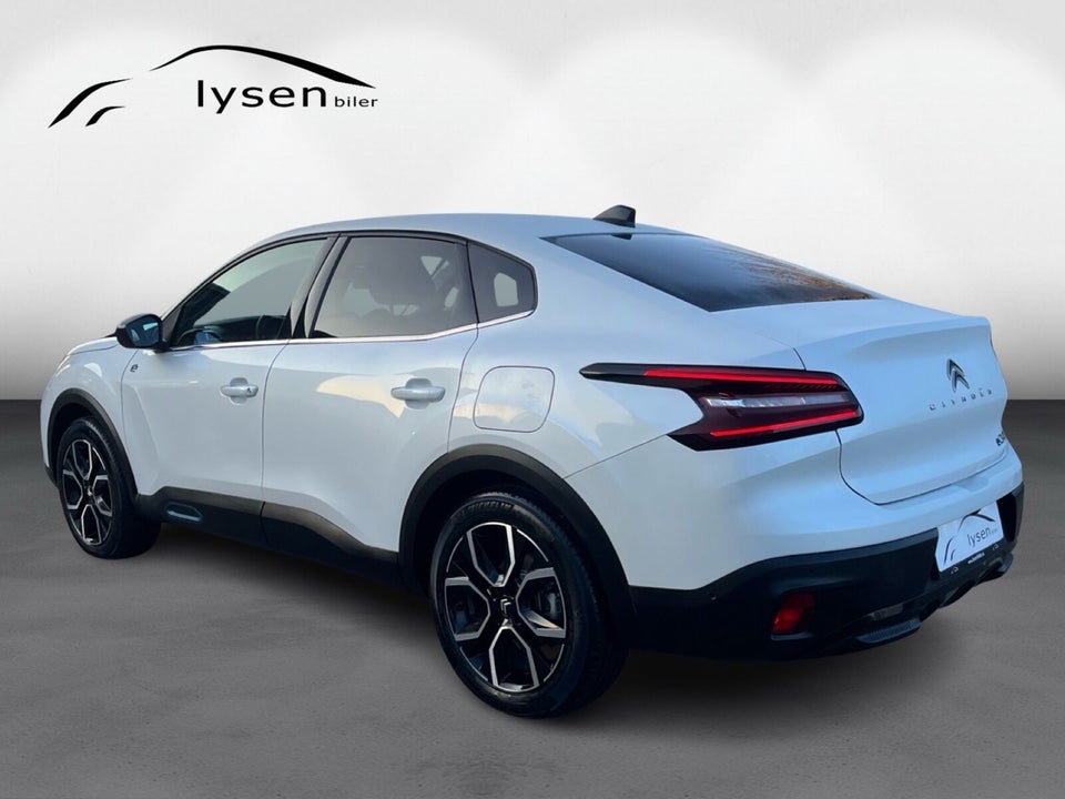 Citroën ë-C4 X 50 Shine 4d