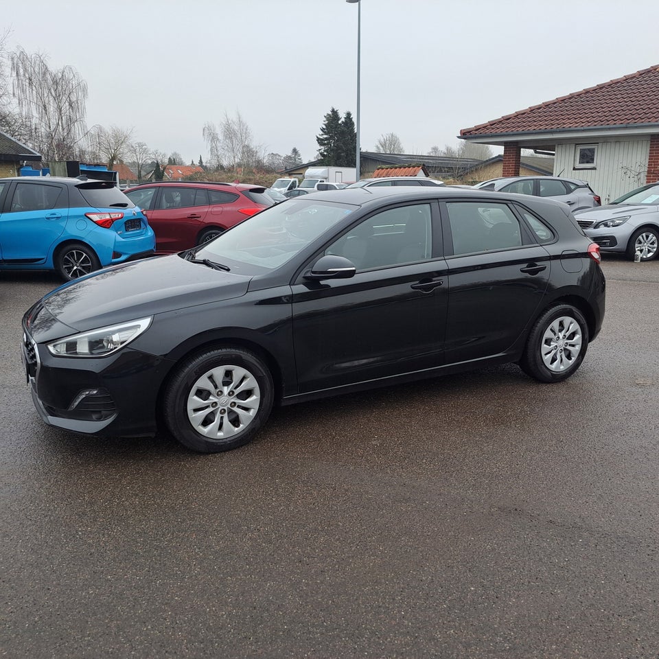 Hyundai i30 1,0 T-GDi Life Komfort 5d