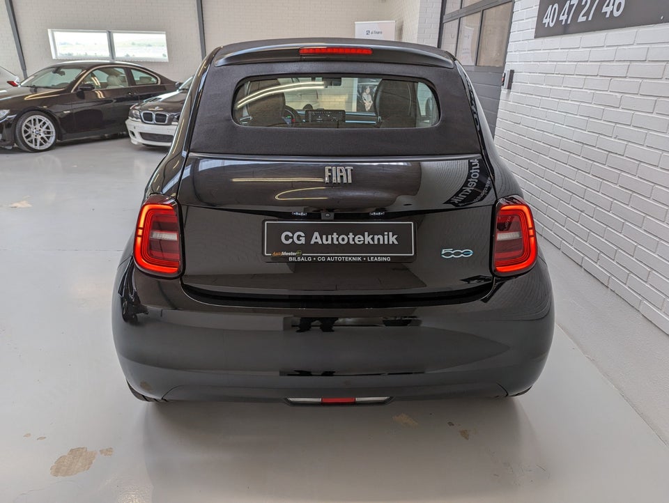 Fiat 500e Icon Cabrio 2d