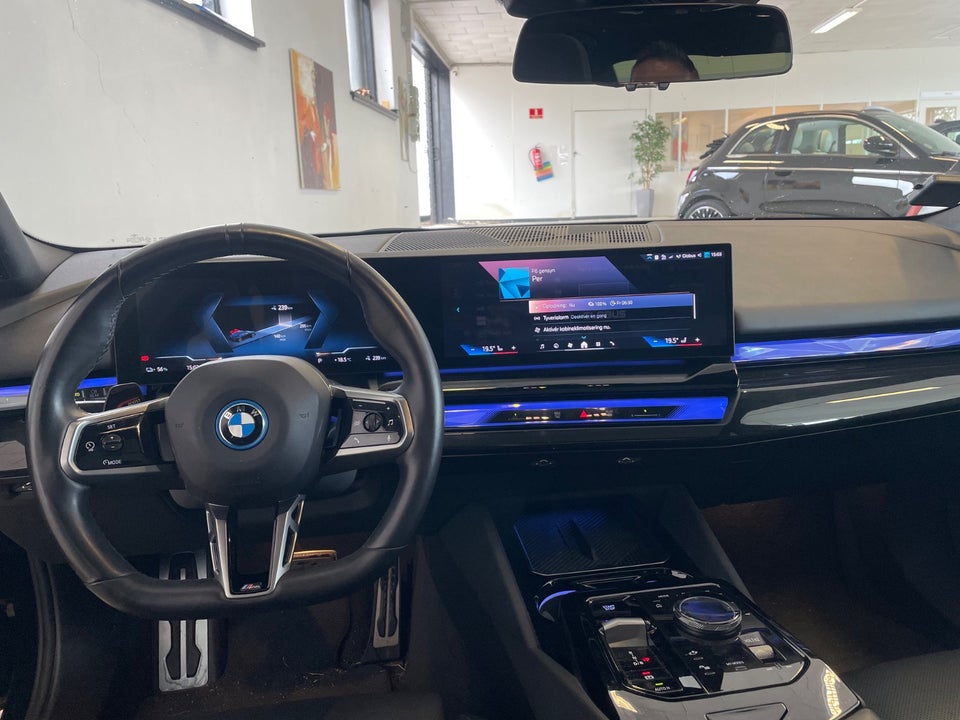 BMW i5 eDrive40 M-Sport Pro 4d